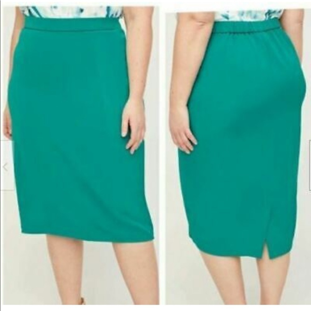 LAST ONE AVAILABLE! - New Women's Catherine’s Plus Size Pencil Skirt Teal